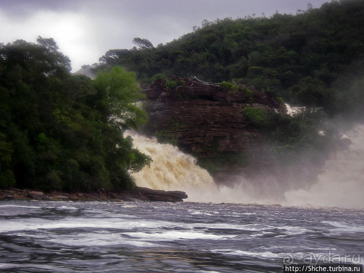 Водопады лагуны Канайма