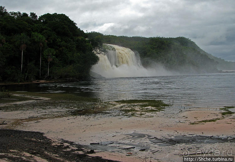 Водопады лагуны Канайма