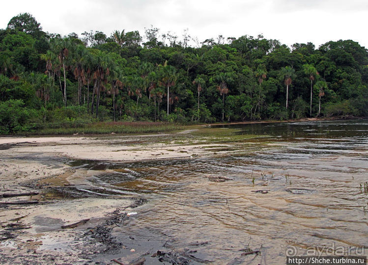 Водопады лагуны Канайма
