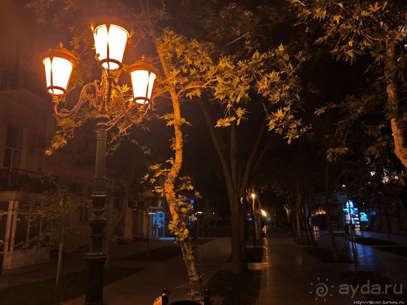 Ночные города... Первая прогулка по Баку 