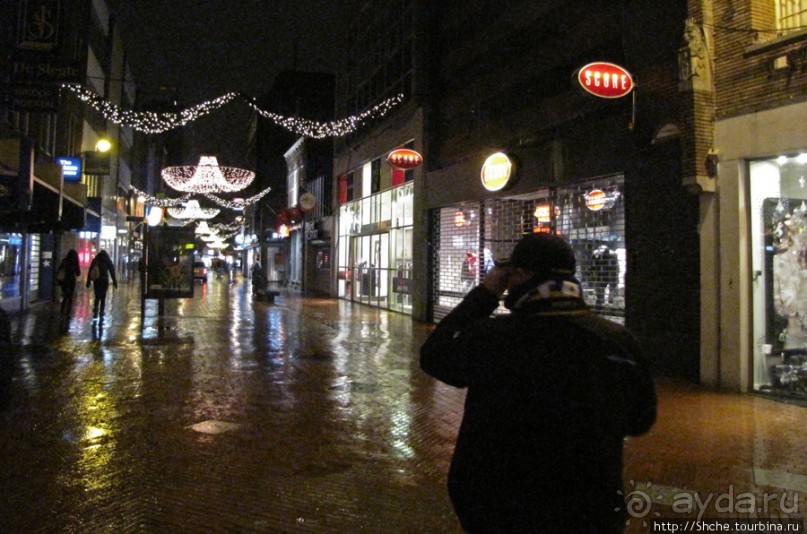 Эйндховен - центр электроники и футбола Голландии.