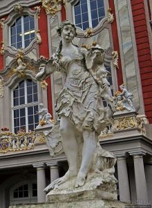 Когда от камня отсекается все лишнее 