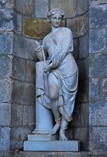 Когда от камня отсекается все лишнее 