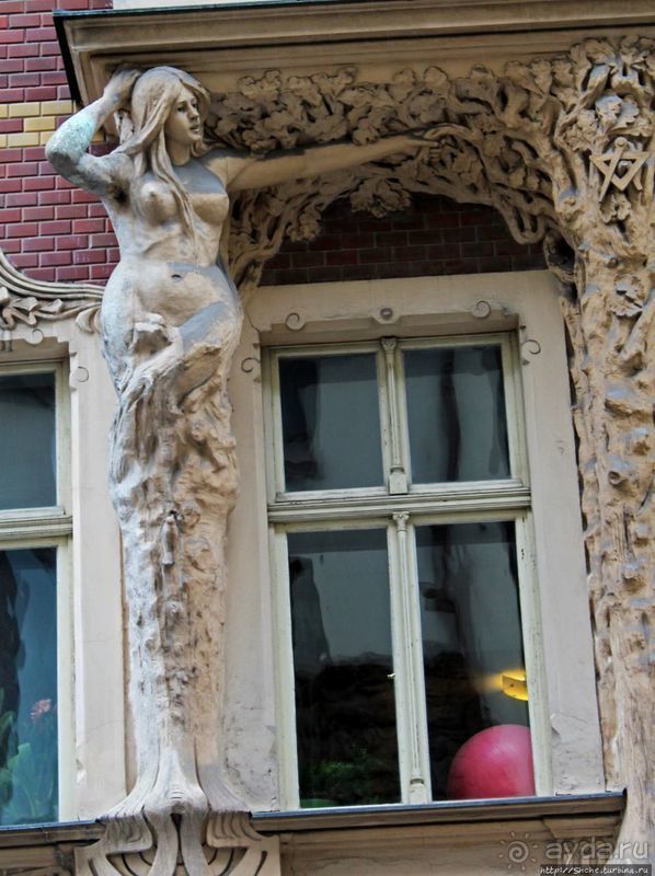 Когда от камня отсекается все лишнее 