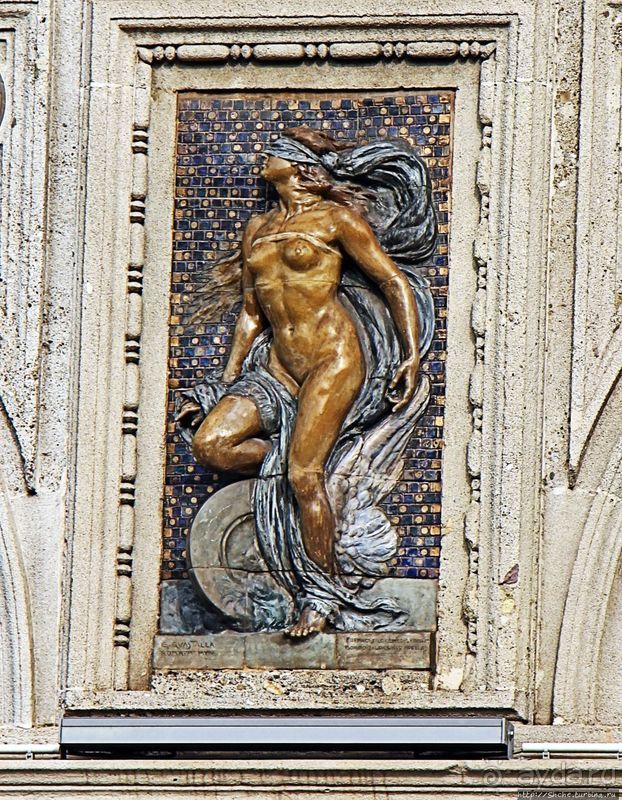 Когда от камня отсекается все лишнее 