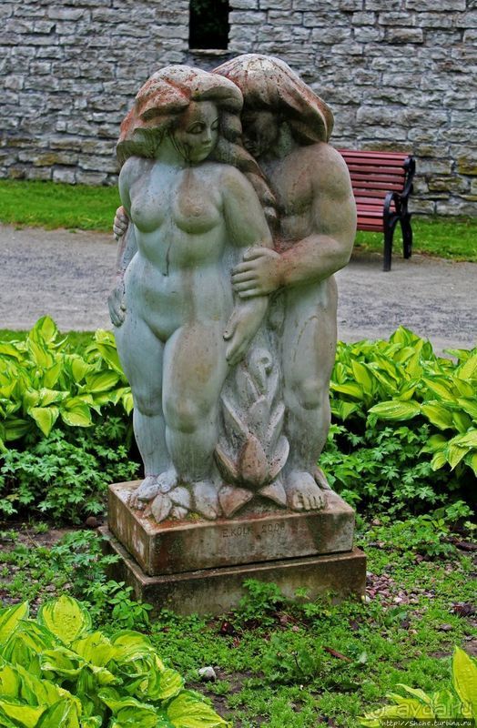 Когда от камня отсекается все лишнее 