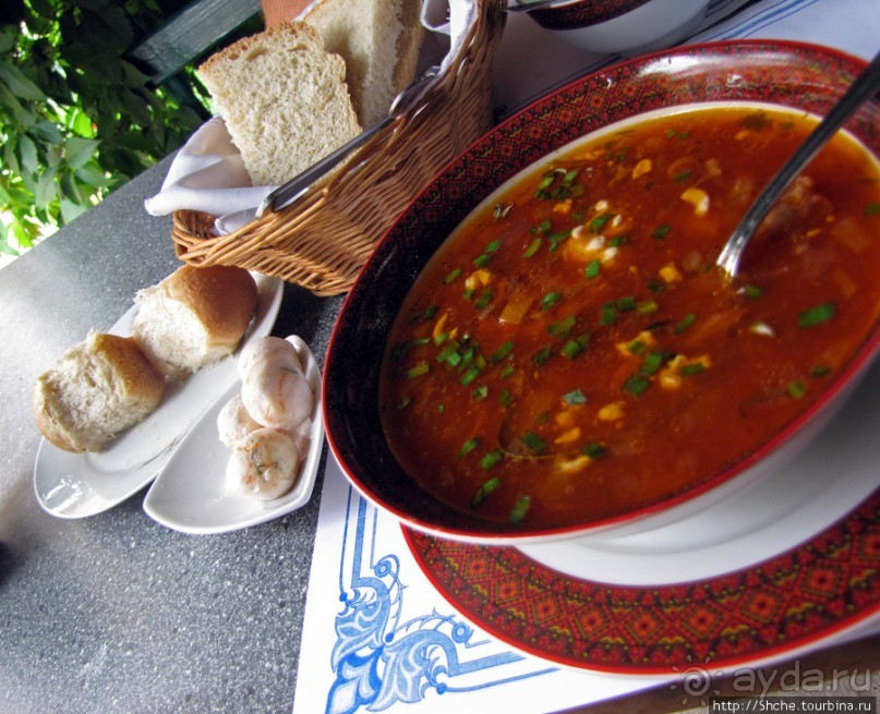 Вкусно и дешево на трассе Харьков-Киев. Нет, очень дешево