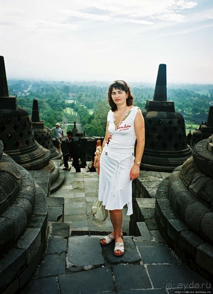 Боробудур — старейший крупнейший буддистский комплекс в мире