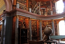 Роскошная библиотека тысячелетнего монастыря Паннонхальма