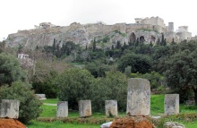 Руины древней Агоры и храм Гефеста