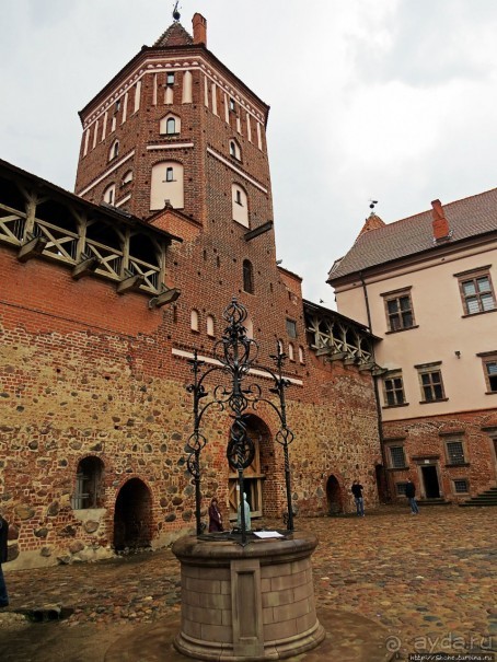 Мирский замковый комплекс — памятник ЮНЕСКО № 625