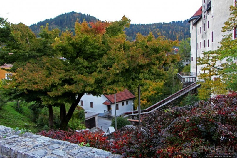 Геверкенег — замок в Идрии, который как бы и не замок вовсе