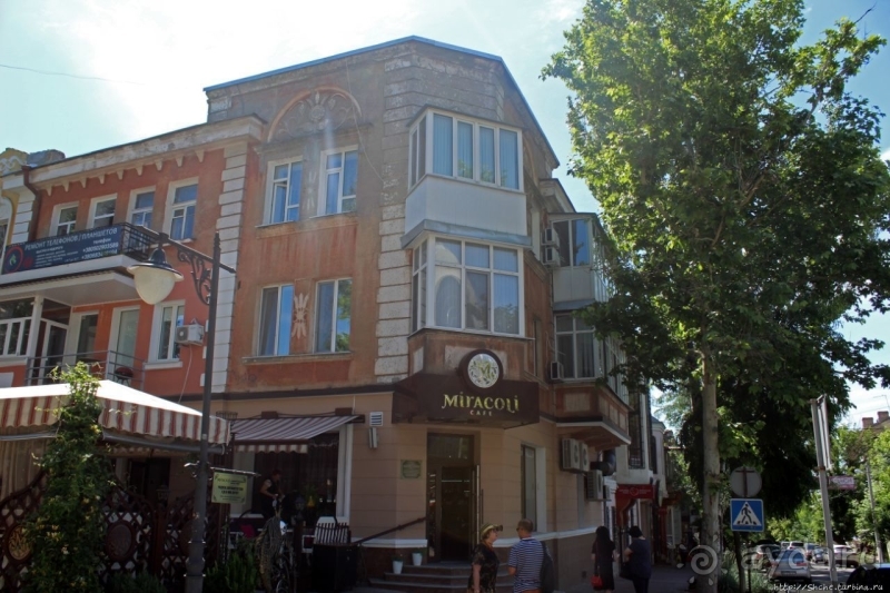 Херсон. Улица Суворова — прогулка из 18 века в настоящее