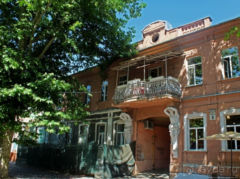 Херсон. Улица Суворова — прогулка из 18 века в настоящее