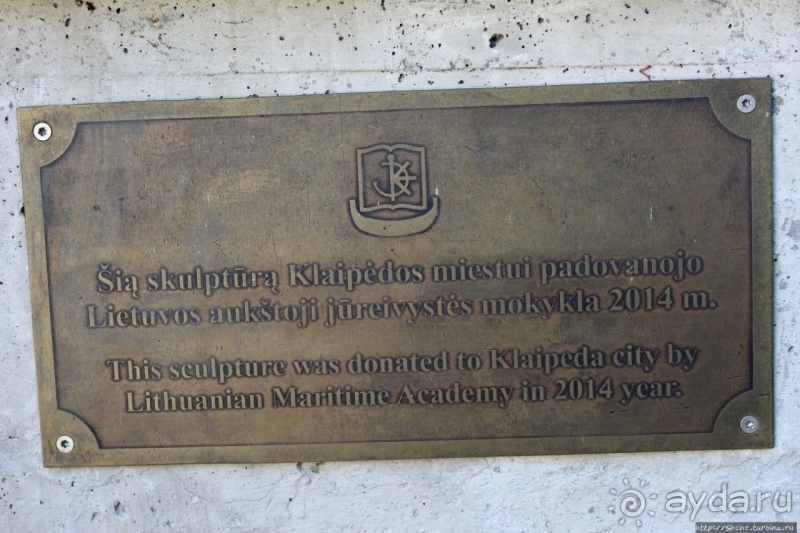 О голых русалках замолвим словечко