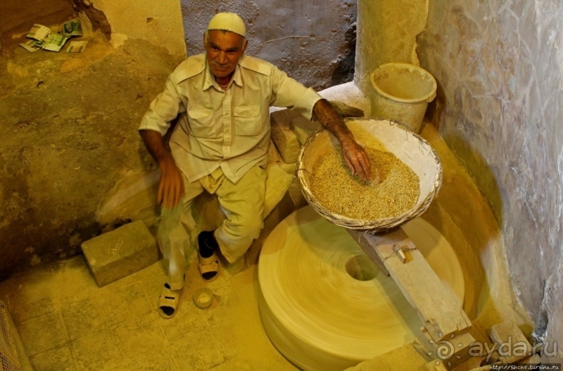 Как прежде старая мельница (Шуштер, объект ЮНЕСКО № 1315)