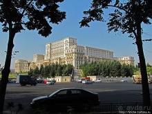 Дворец Парламента Румынии — символ гигантомании Чаушеску