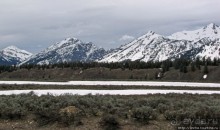 Гора Grand Teton и озеро Taggart, по нац.парку на авто