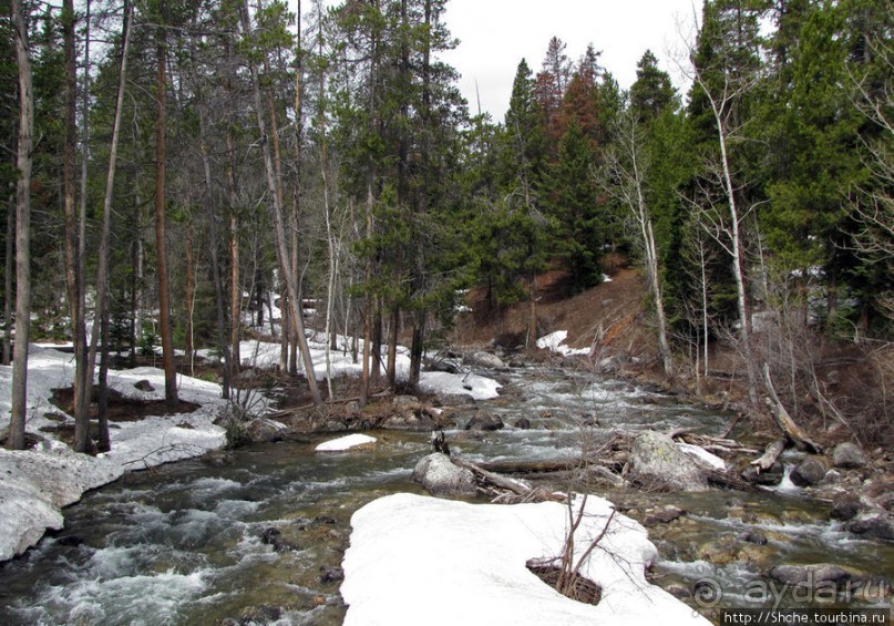 Гора Grand Teton и озеро Taggart, по нац.парку на авто