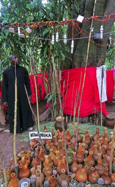 Африканская мистика — Норы смерти Валюмбе Африканская мистика — Норы смерти Валюмбе