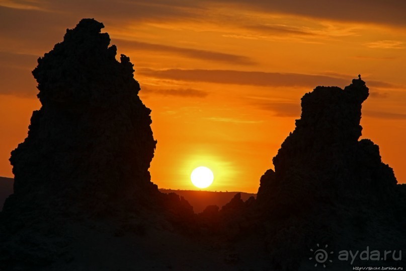 "Горе! Горе! Крокодил Солнце в небе проглотил!"