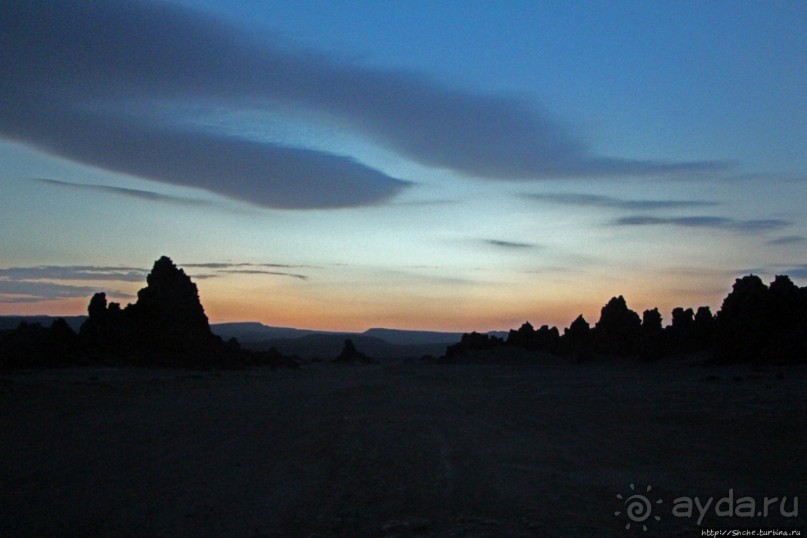 "Горе! Горе! Крокодил Солнце в небе проглотил!"