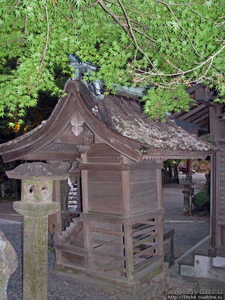 Второе посещение храма Utsutsu, сумерки...