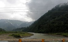 N.P. Cayambe-Coca — горы, реки, водопады. Дорога в облаках