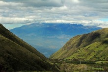N.P. Cayambe-Coca — горы, реки, водопады. Дорога в облаках