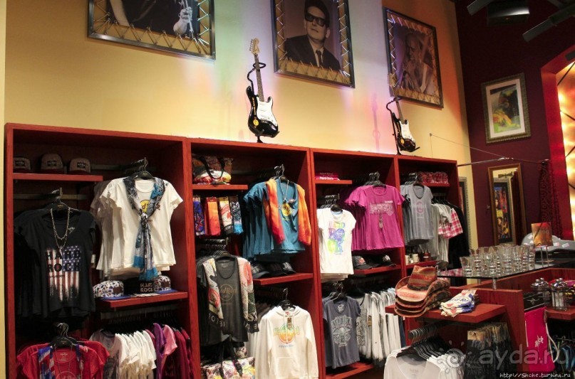 Культовое кафе в индейской резервации пекотов Коннектикута