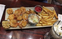 Культовое кафе в индейской резервации пекотов Коннектикута