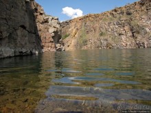 Живописный гранитный карьер у села Чаусово