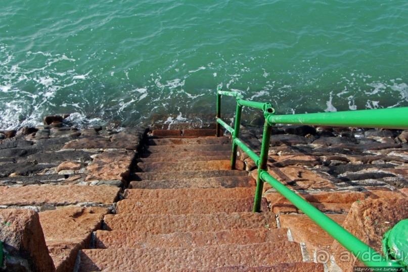 Пляж Havre Des Pas и другие берега столицы Джерси