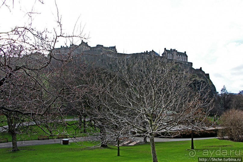 West Princes Street Gardens — центральный парк Эдинбурга