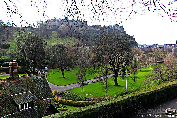 West Princes Street Gardens — центральный парк Эдинбурга