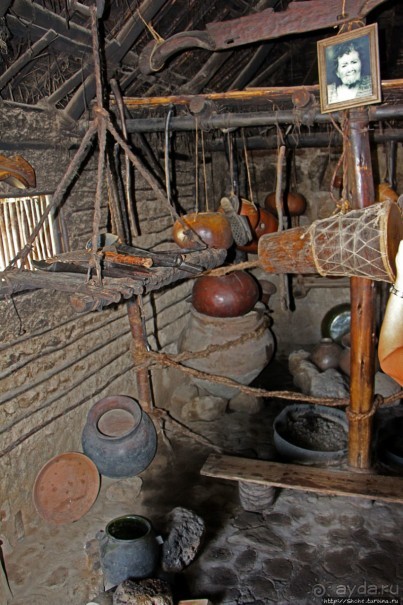 "Дом экватора" — триумвират физики, фольклора и культуры