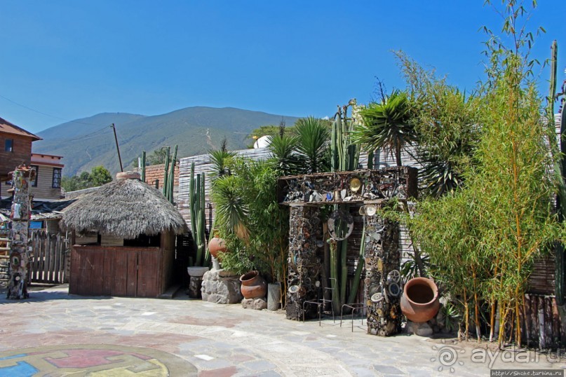 "Дом экватора" — триумвират физики, фольклора и культуры