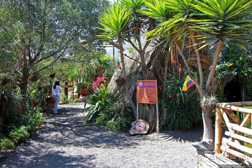 "Дом экватора" — триумвират физики, фольклора и культуры