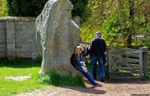 Камни водят хороводы