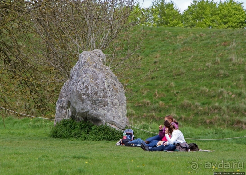 Камни водят хороводы