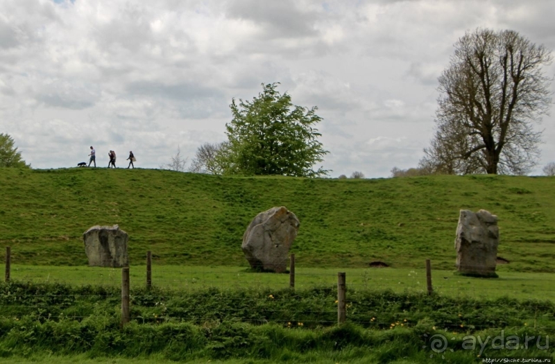 Камни водят хороводы