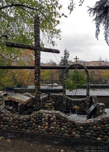 Знакомство с Кутаиси. Последний день осени. Дождь