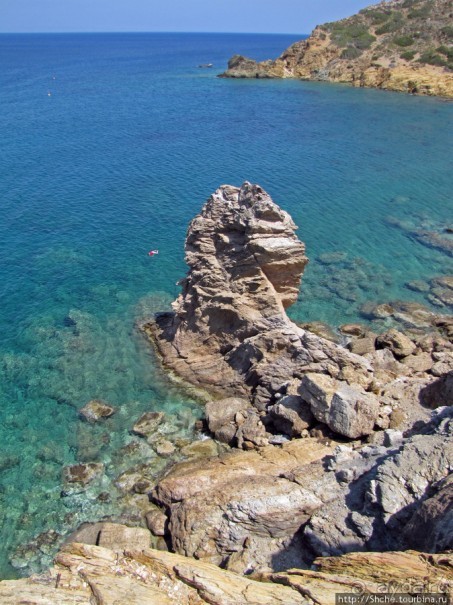 Здесь могли снимать рекламу "Баунти" — пальмовый пляж Ваи