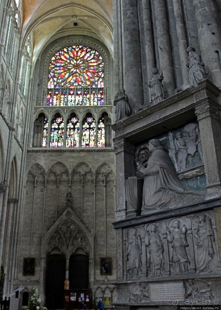 Амьенский собор — крупнейший во Франции, объект ЮНЕСКО №162