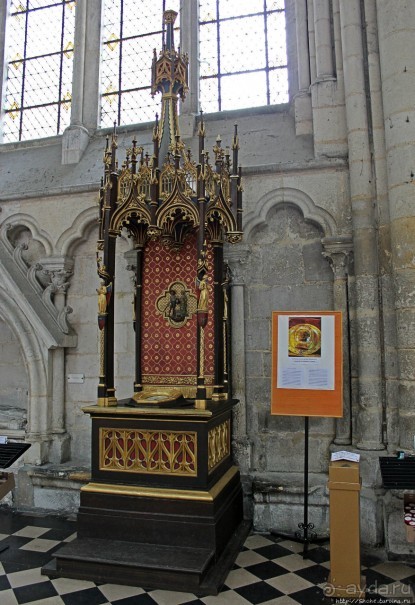 Амьенский собор — крупнейший во Франции, объект ЮНЕСКО №162