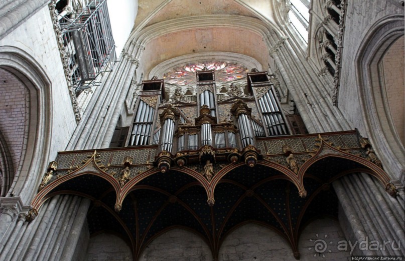 Амьенский собор — крупнейший во Франции, объект ЮНЕСКО №162