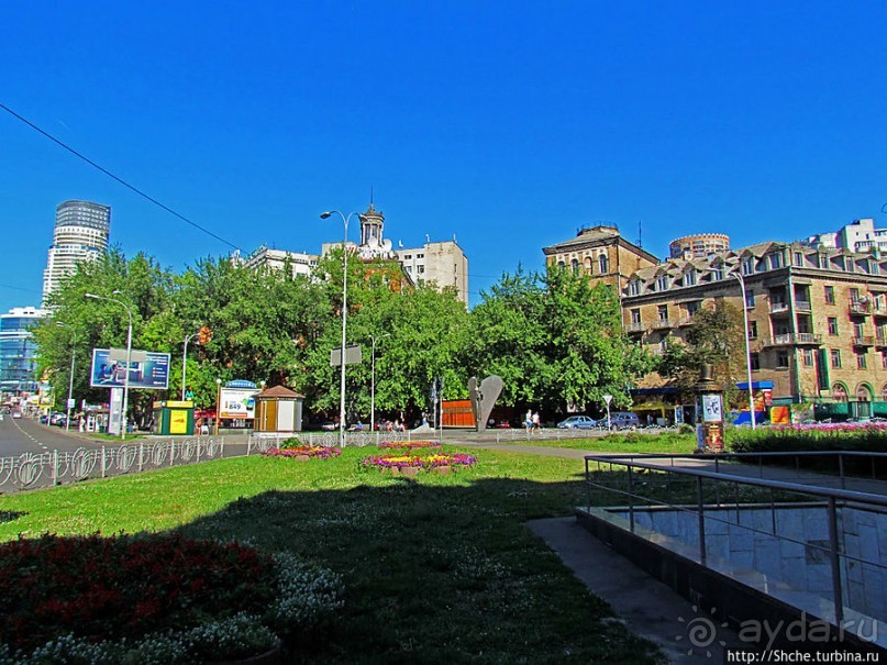 Картинки современного Киева. Печерский район