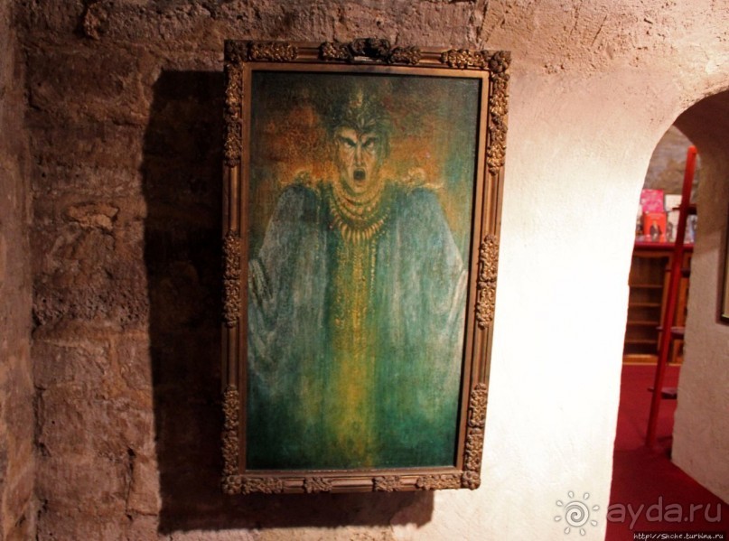 Что скрывается за дверями "Академии Магии" в Париже