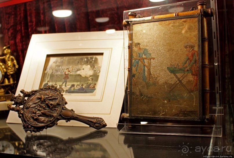 Что скрывается за дверями "Академии Магии" в Париже