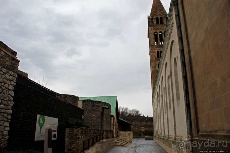 Вечер в историческом Пече